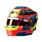 Oscar Piastri helmet